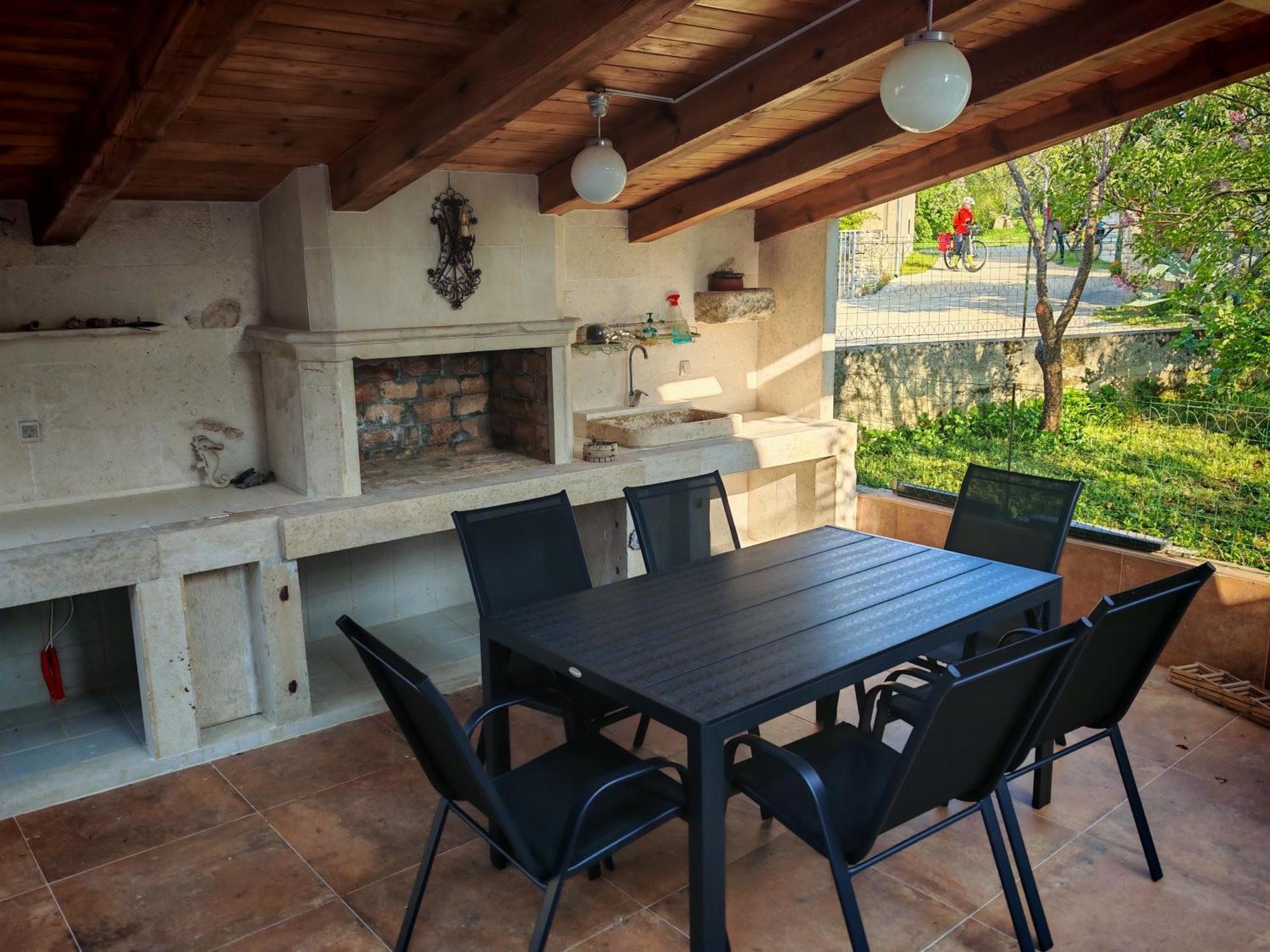Kuca Za Odmor Luna Apartment