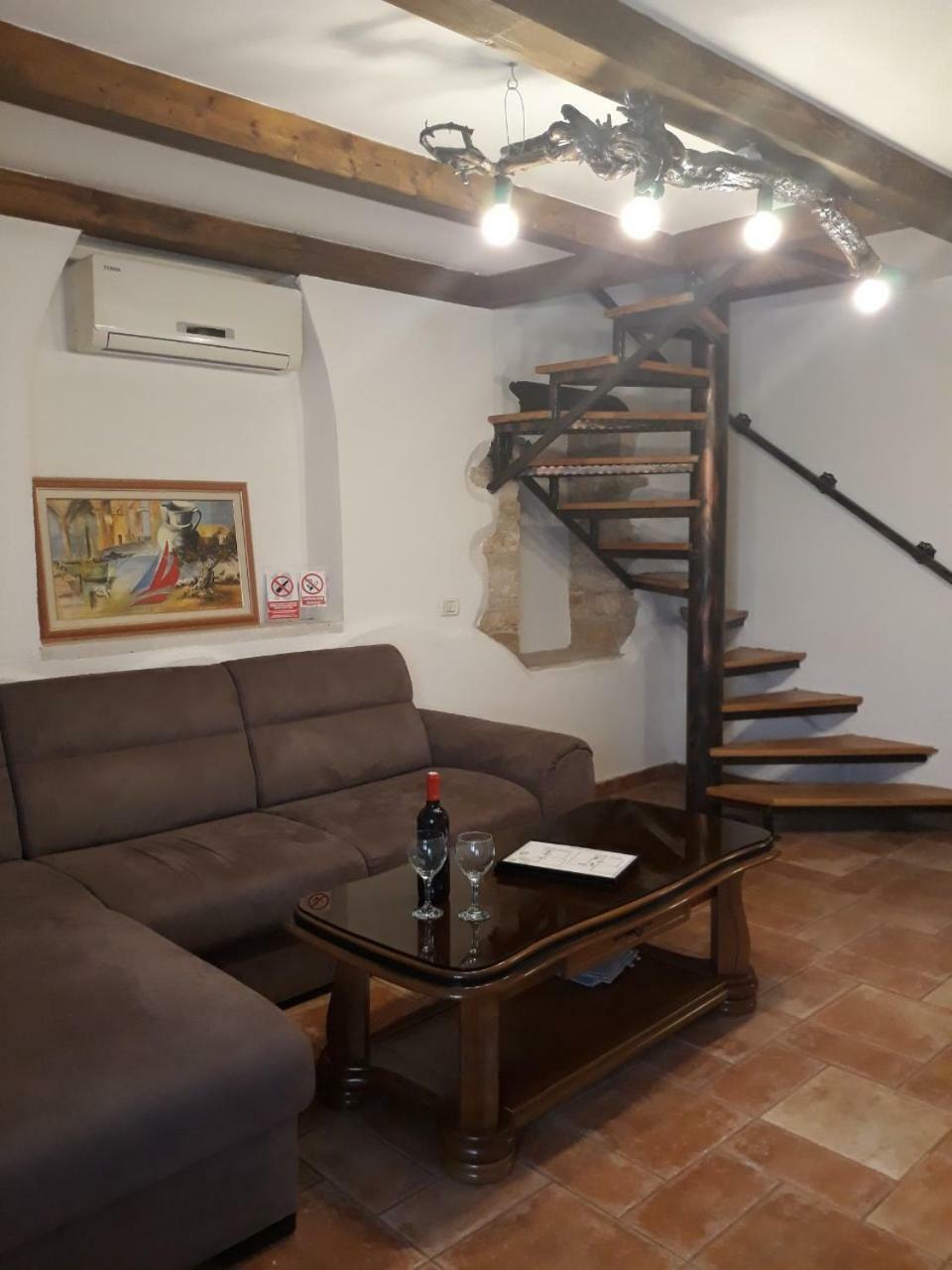 Apartment Kuca Za Odmor Luna Buje